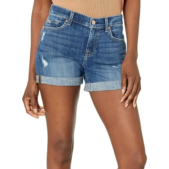 Seven for all mankind mid roll distressed light wash shorts 4” size 26 blue